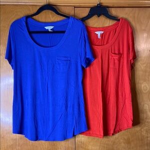 BUNDLE SOMA Blue and Orange Relaxed Short Sleeve Tees. Size M